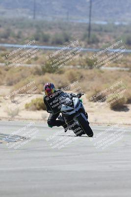 media/Oct-02-2025-Racers Edge (Thu) [[2c91cb6ab3]]/3-B Group/Session 3-Turn 16 (12pm)/